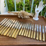 Set of 10 knives and 12 vintage horn knives