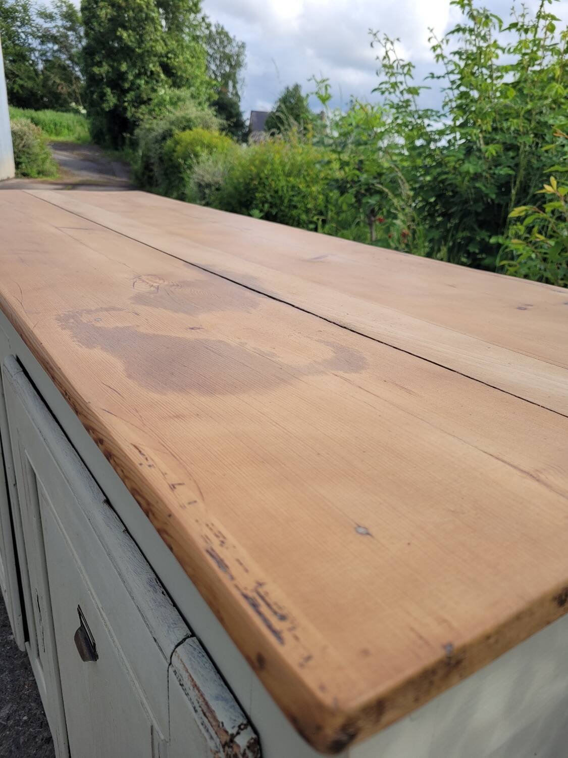 Grand buffet en bois massif