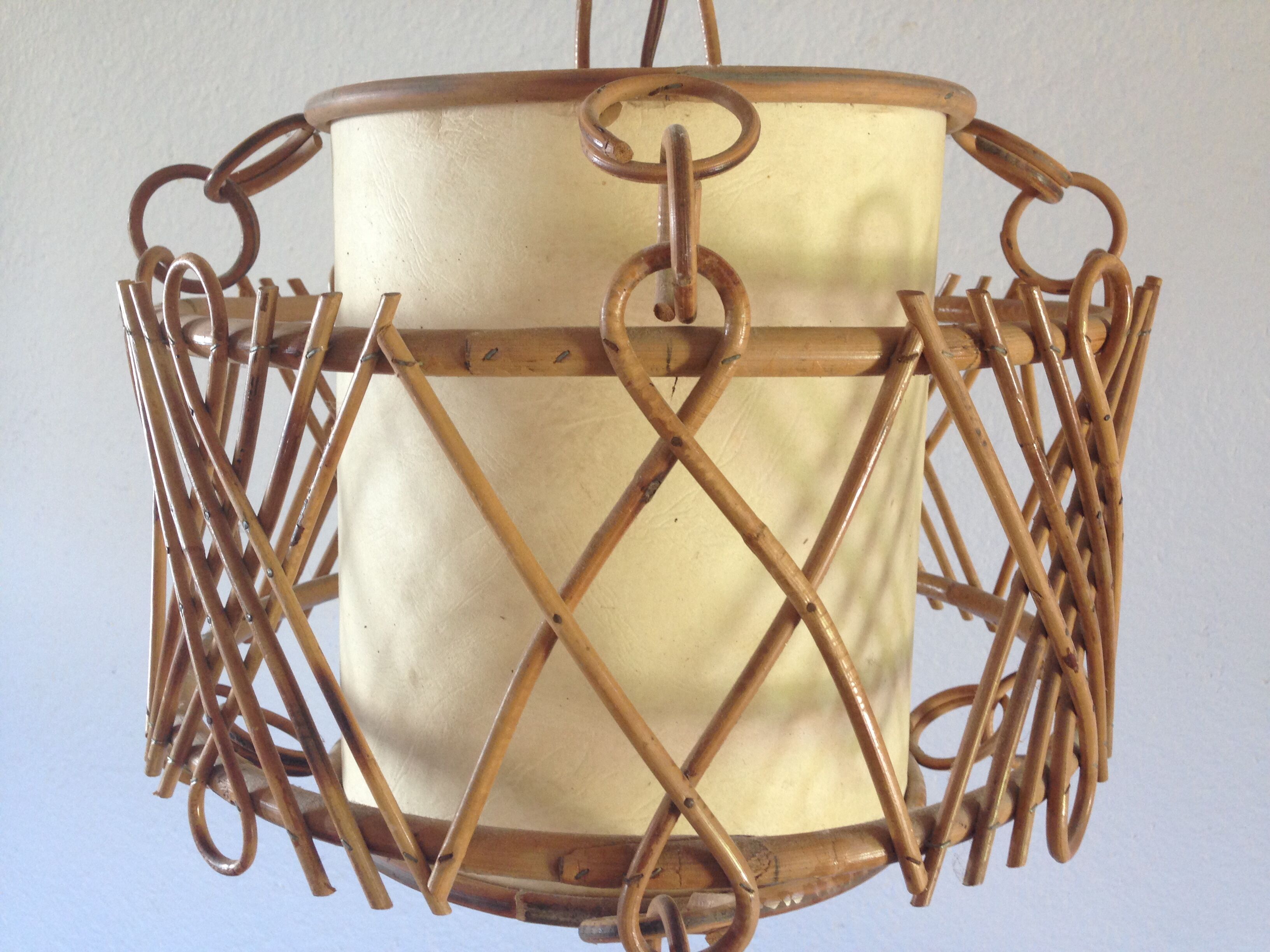Suspension rotin vintage