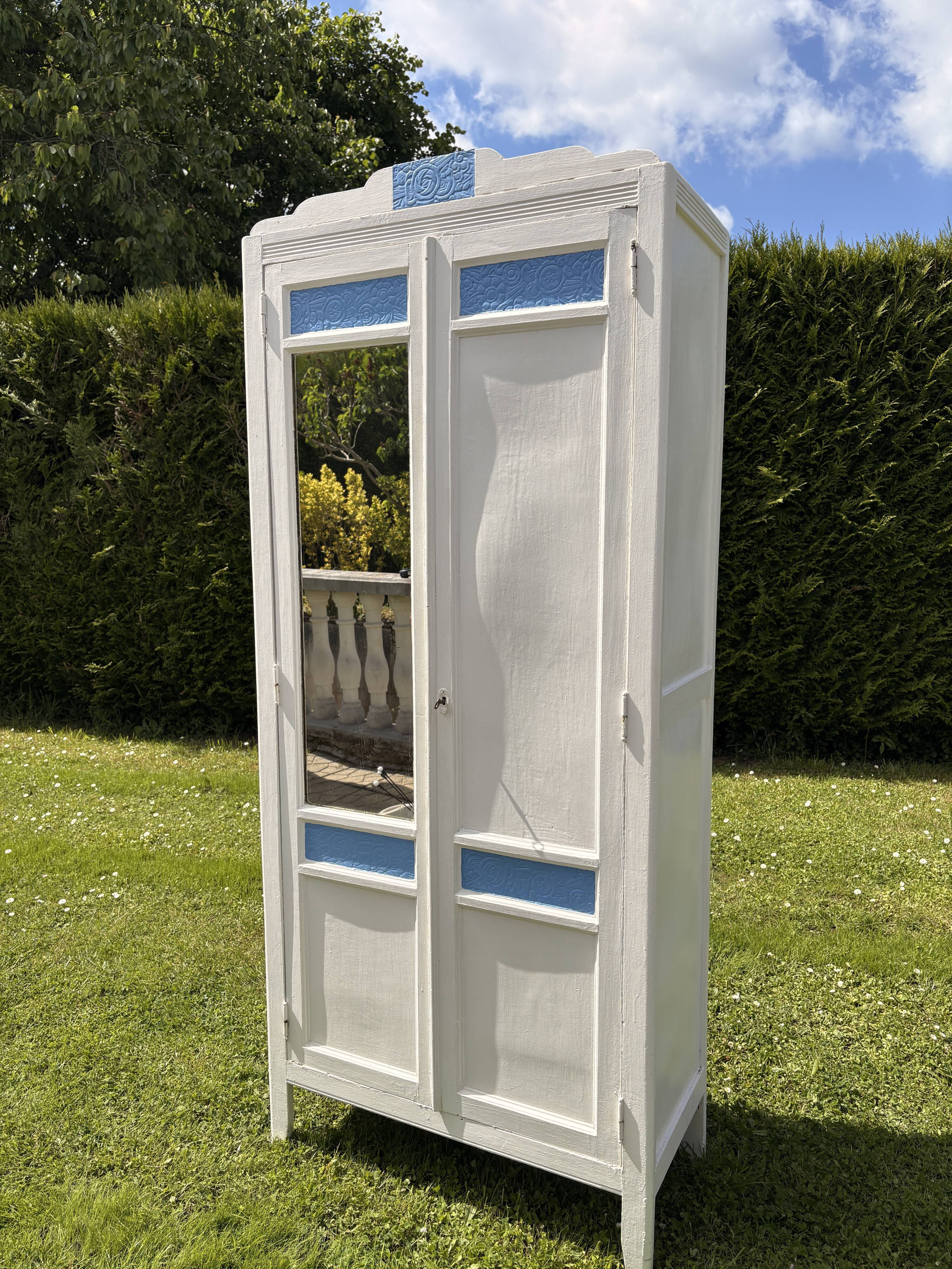 Armoire parisienne art déco