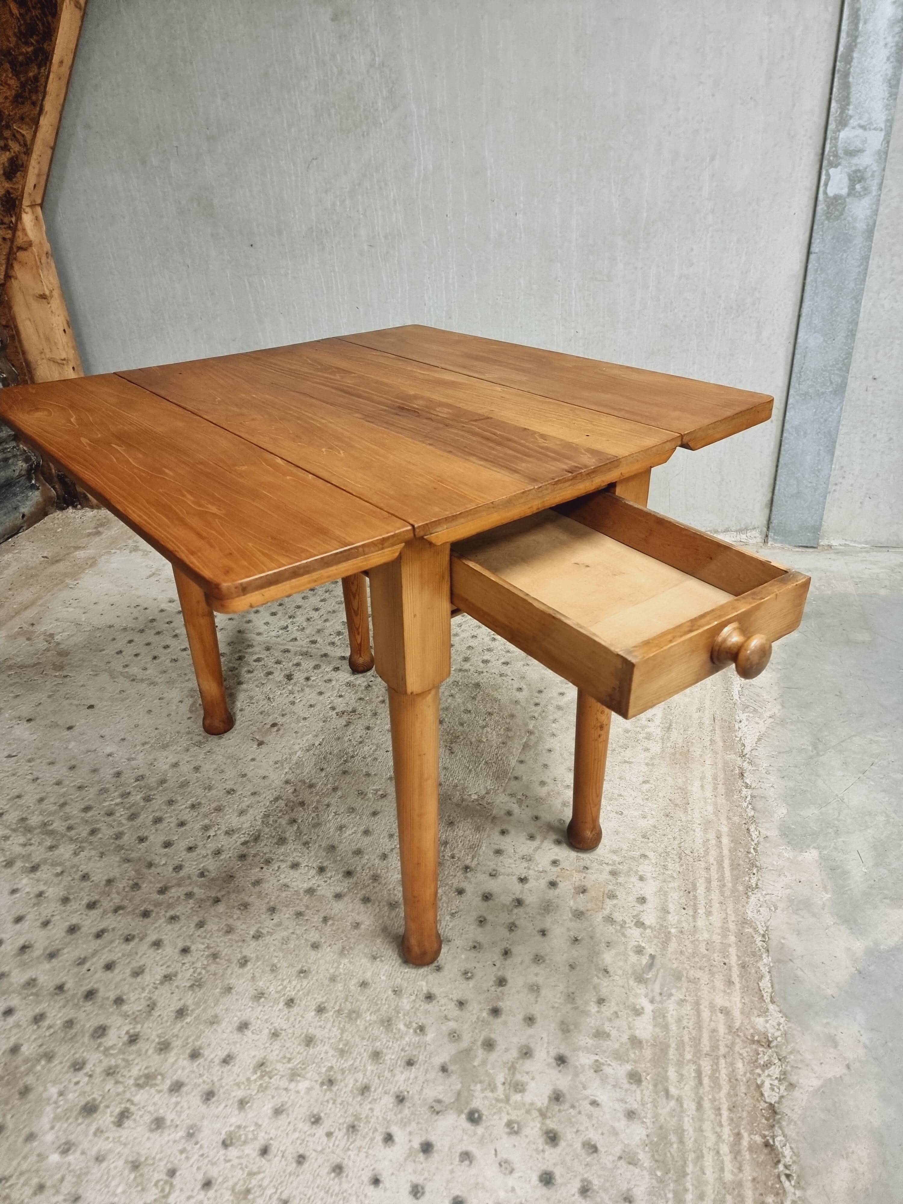 Vintage table folding table dining table side table 90x90cm
