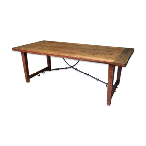 Table à manger de monastère