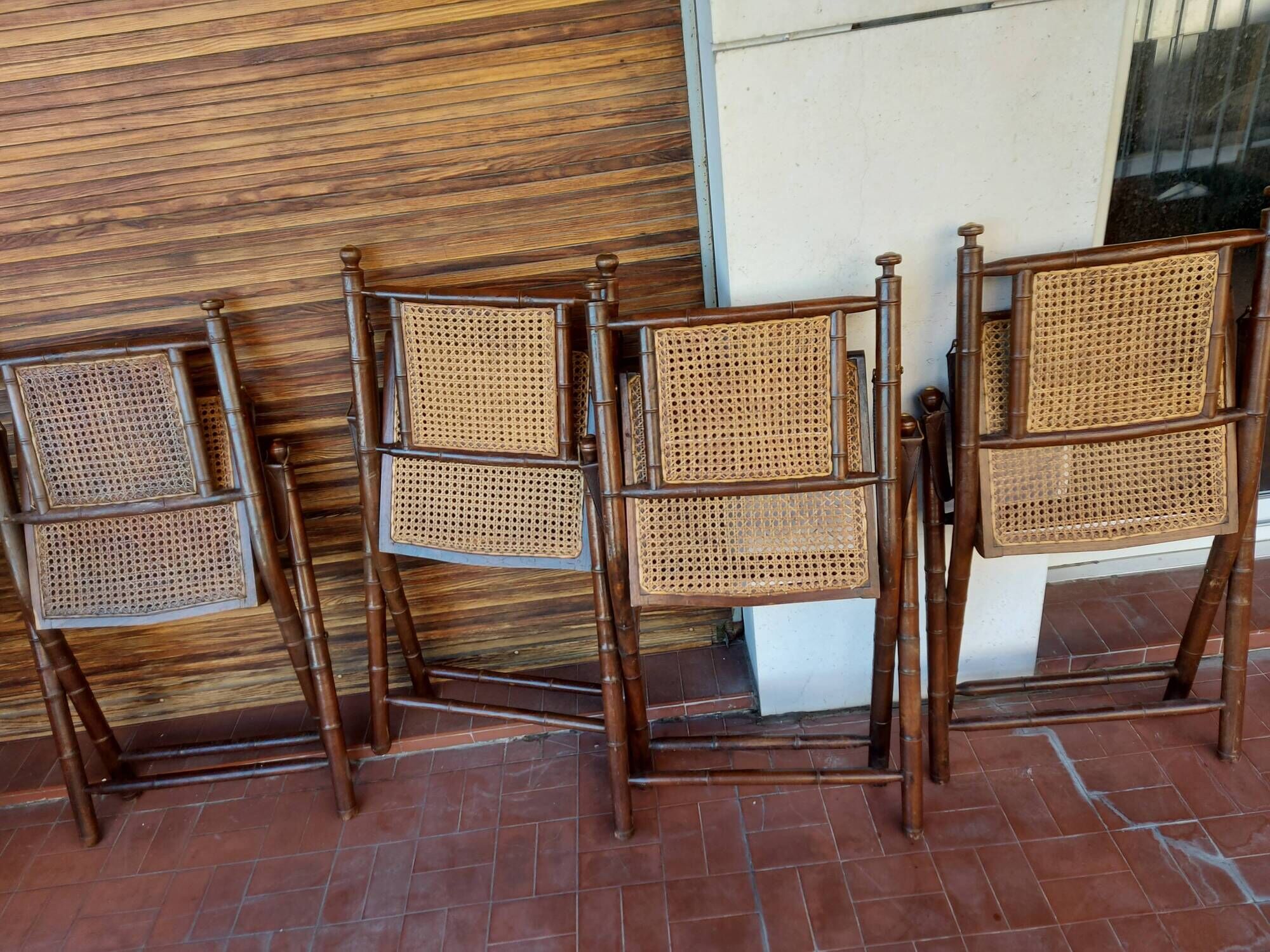 Set of 4 folding chairs old colonial style