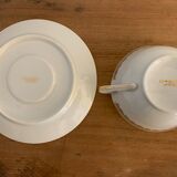 Pair of Bayonne porcelain cups and saucers