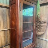 Bonnetiere / old bookcase