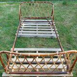Rattan basket bed