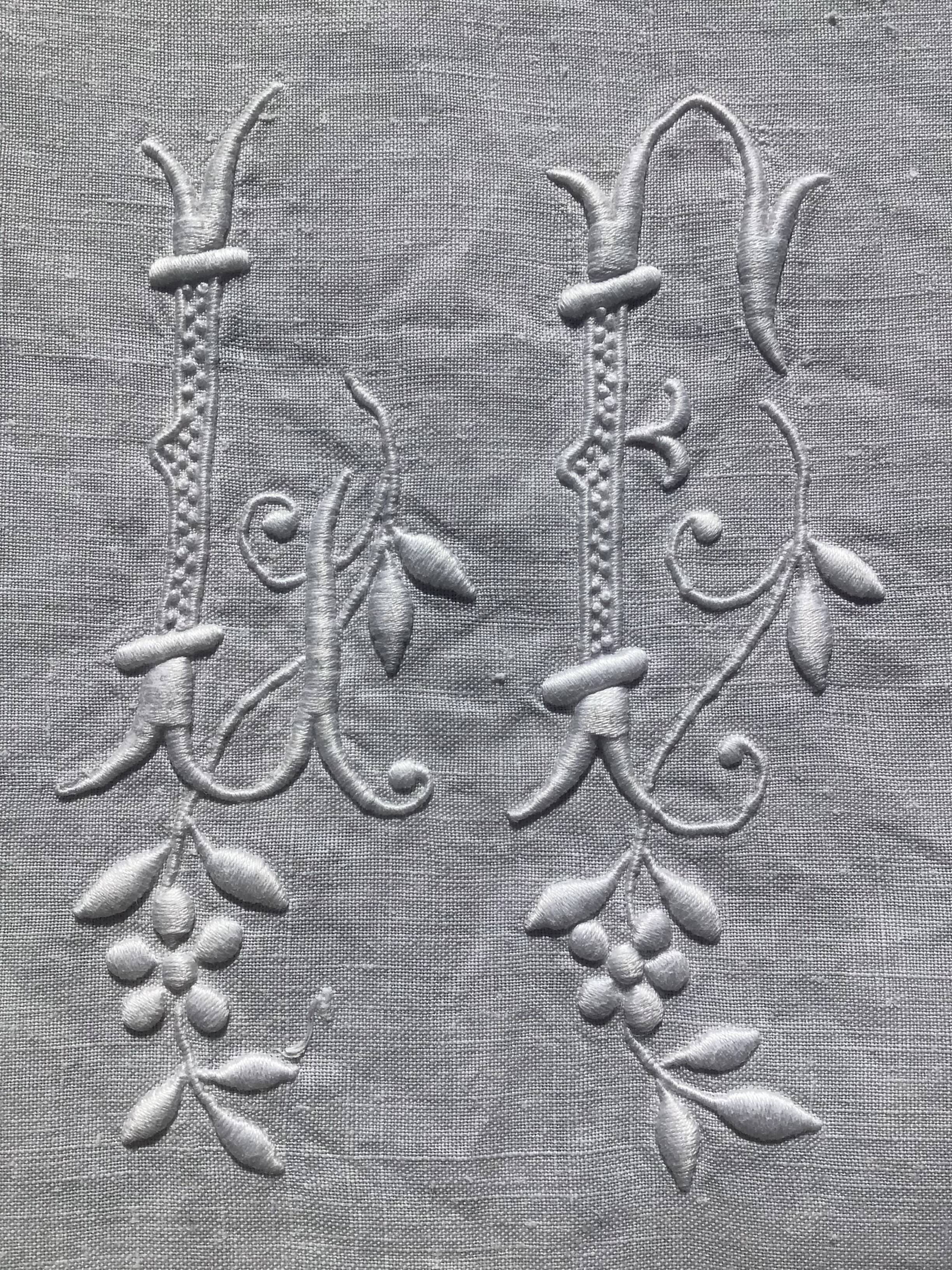 JAIJY Nappe De Bureau Carrée En Dentelle Brodée à Motif Floral, 55,9 Cm, Nappe De Campagne Française, Décoration Pour Cuisine, Table Basse, Fête De Vacances, Noël, Style G