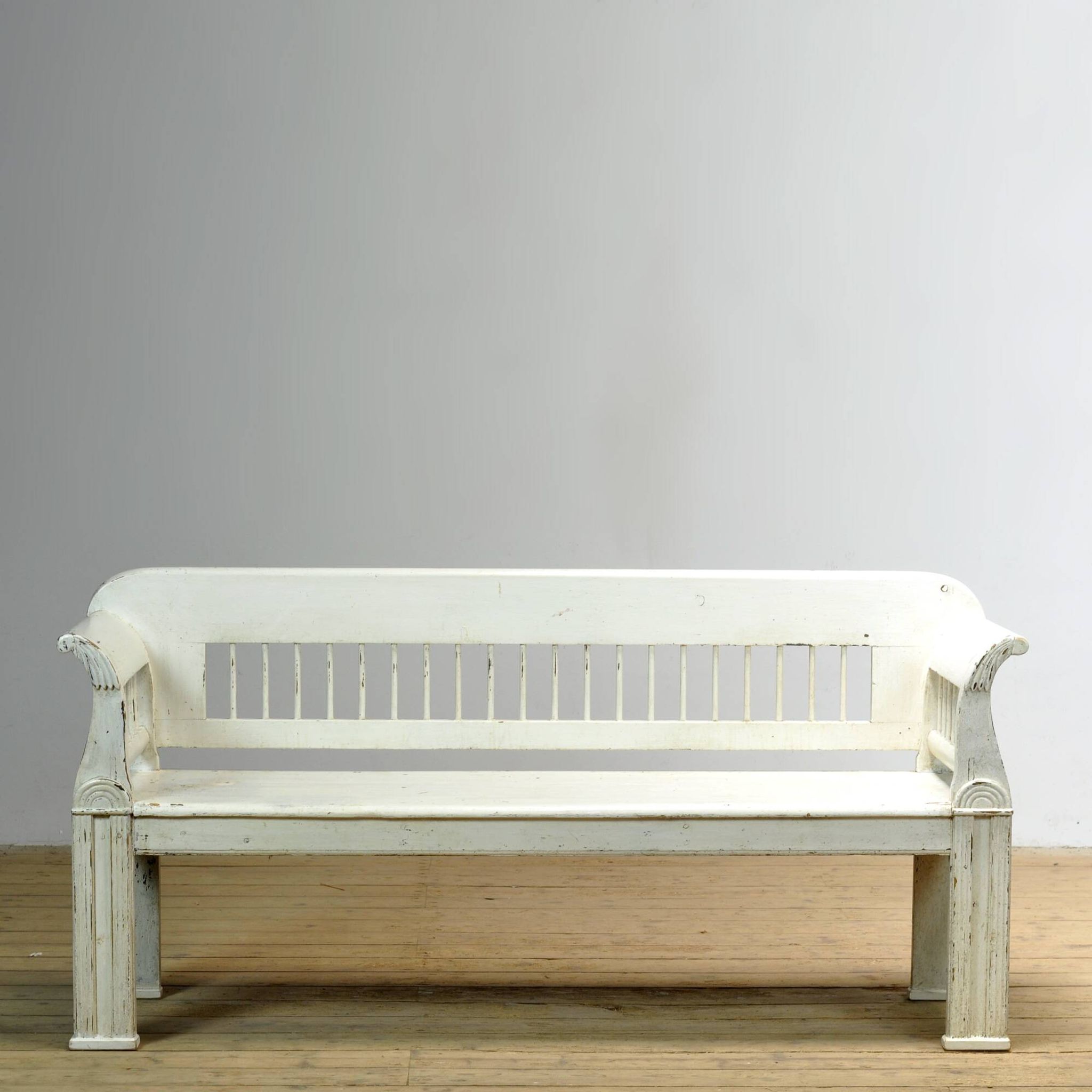 Antique pine bench, 1900s