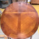 Extendable dining table in cherry wood