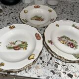 Set of 8 flat plates, 8 deep plates and one L’amandinoise vegetable dish.