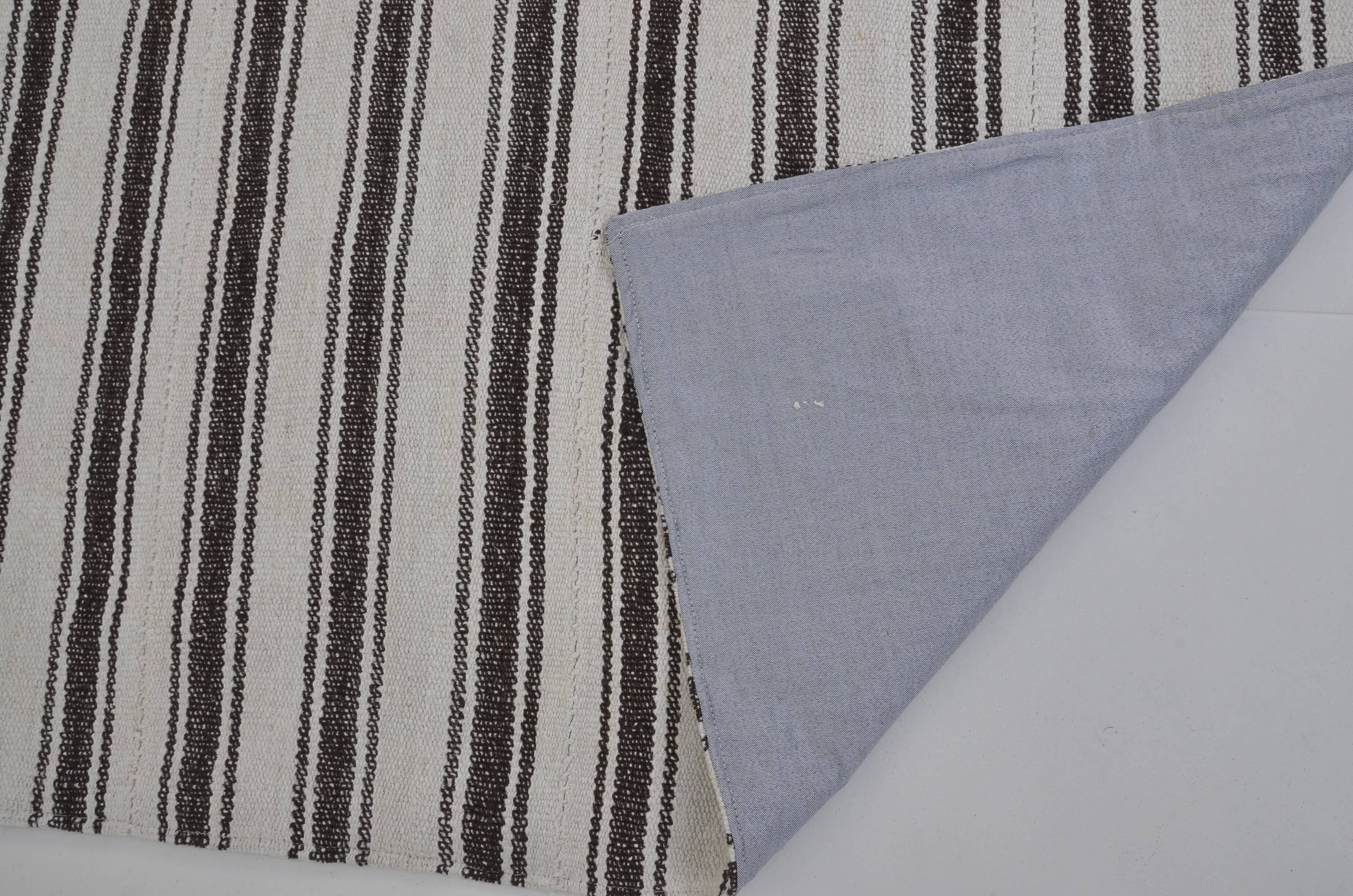 Neutral Oushak Vintage Kilim SKU 3813