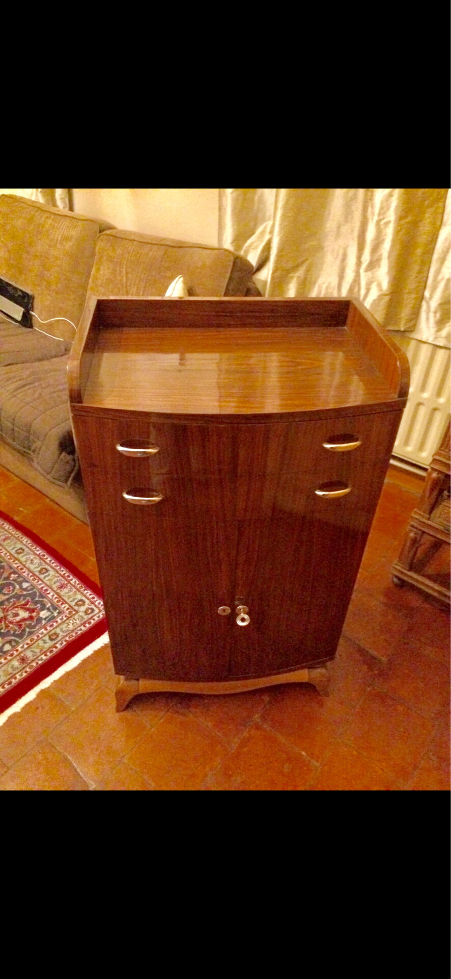Art Deco bar furniture