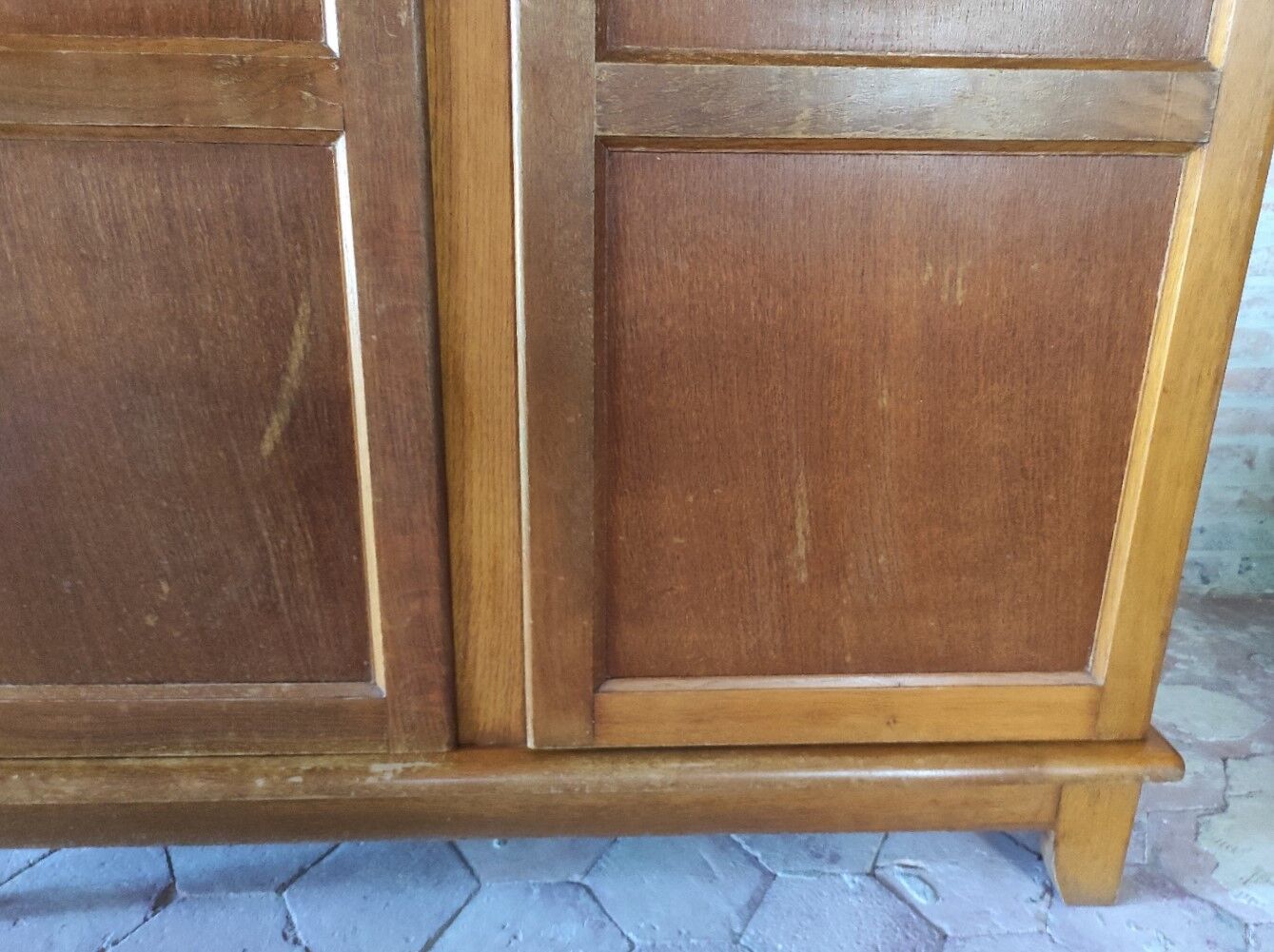 Armoire