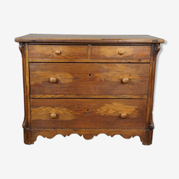 Commode ancienne en chêne avec 4 tiroirs