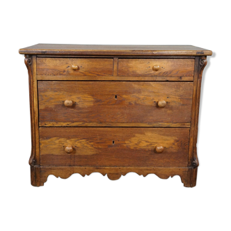 Antique oak chest of drawers with 4 drawers