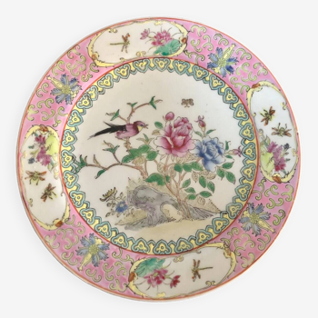 assiette en céramique chinoise famille rose XXème siècle