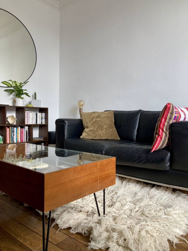 Canapé vintage en cuir noir 2 places - Style Corbusier