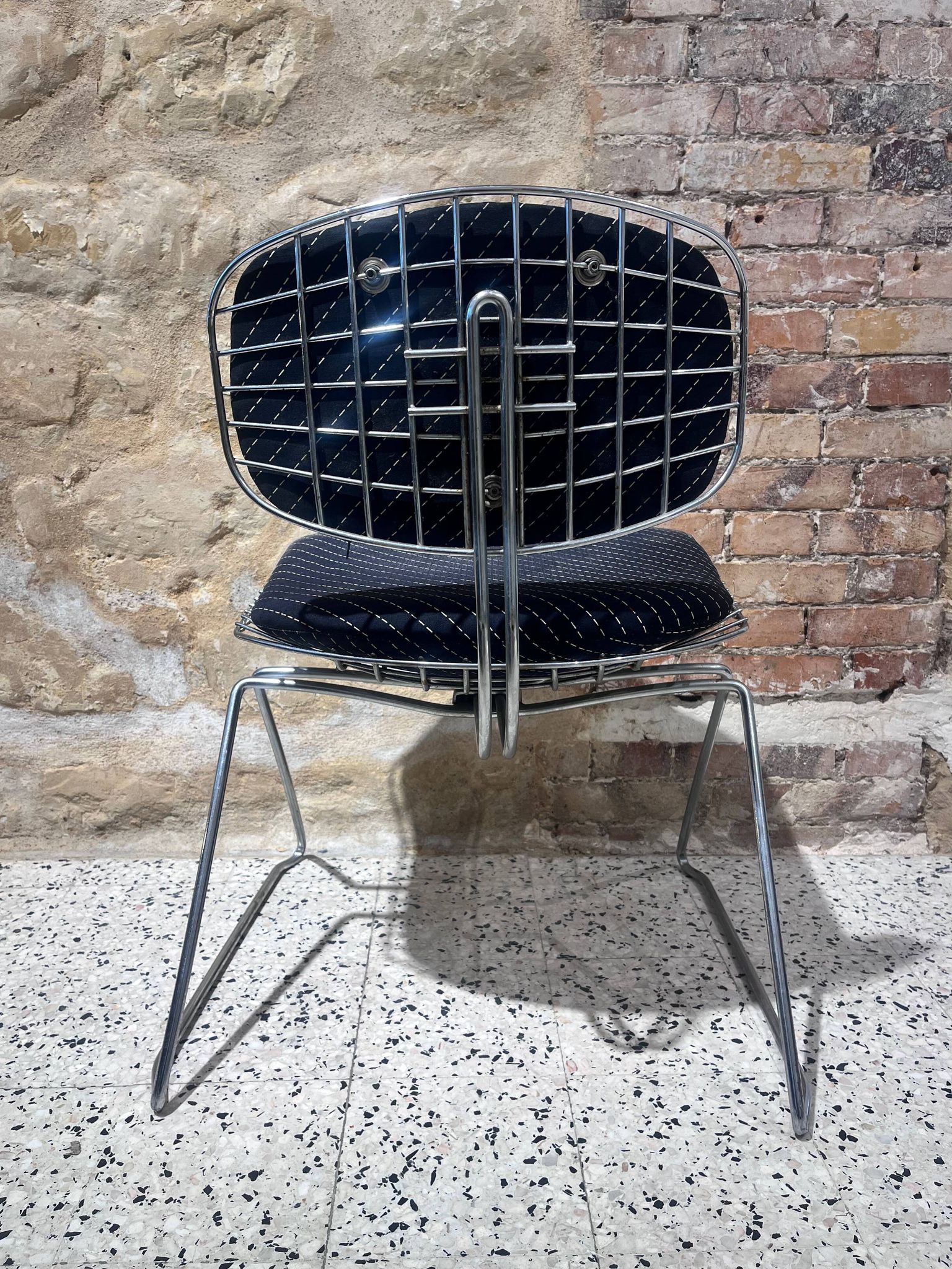 Chaise modèle Beaubourg de Michel Cadestin, 1970