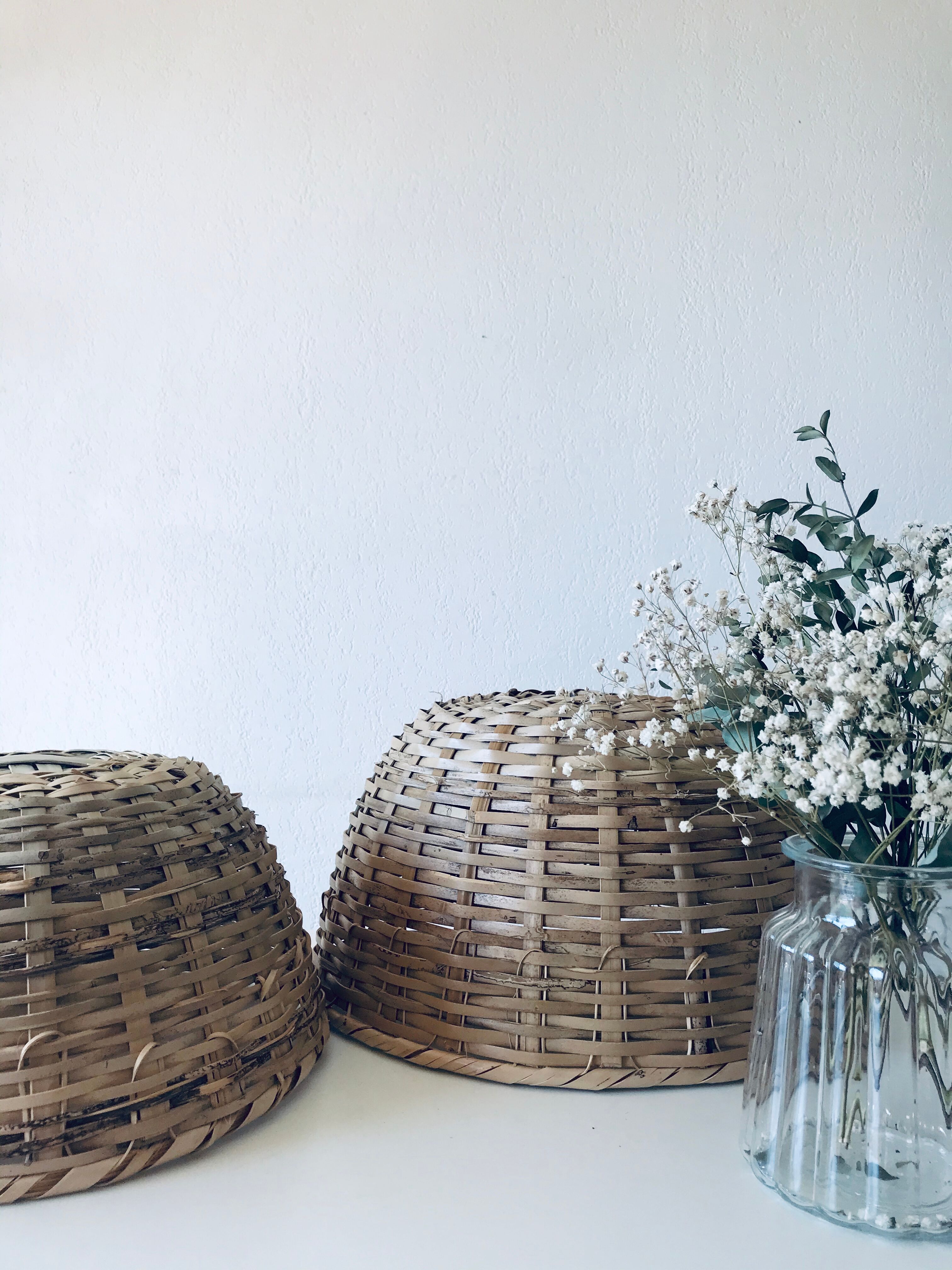 Lot of two bohemian breads