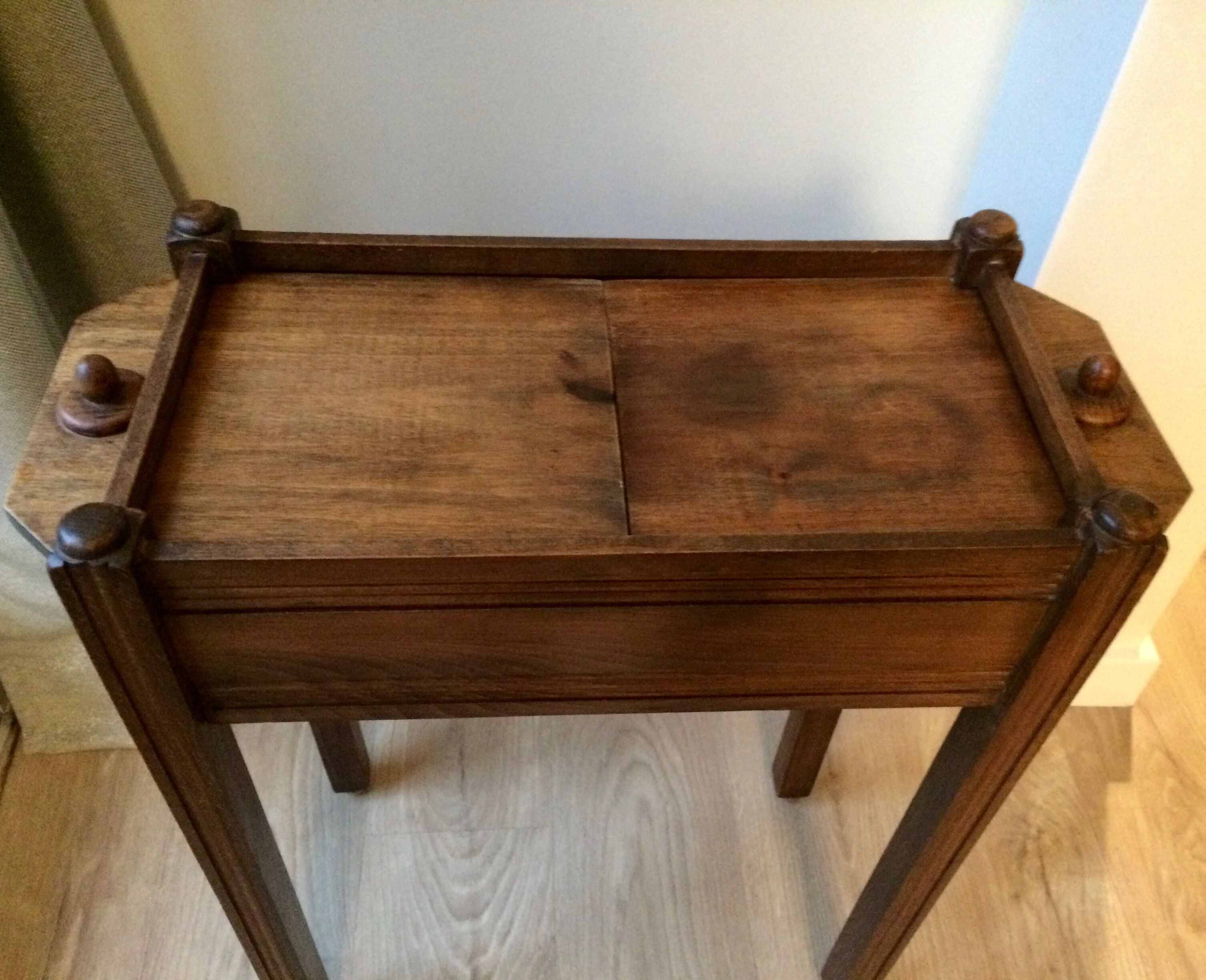 Dash side table