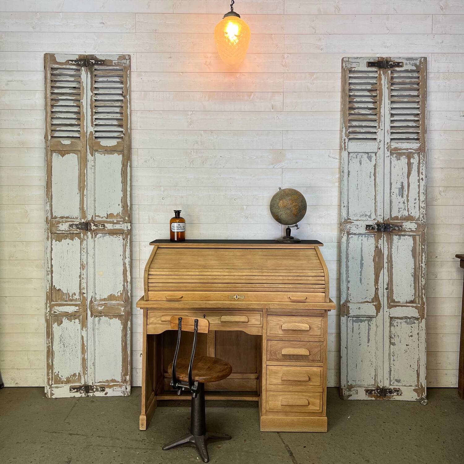 American desk with oak curtain
