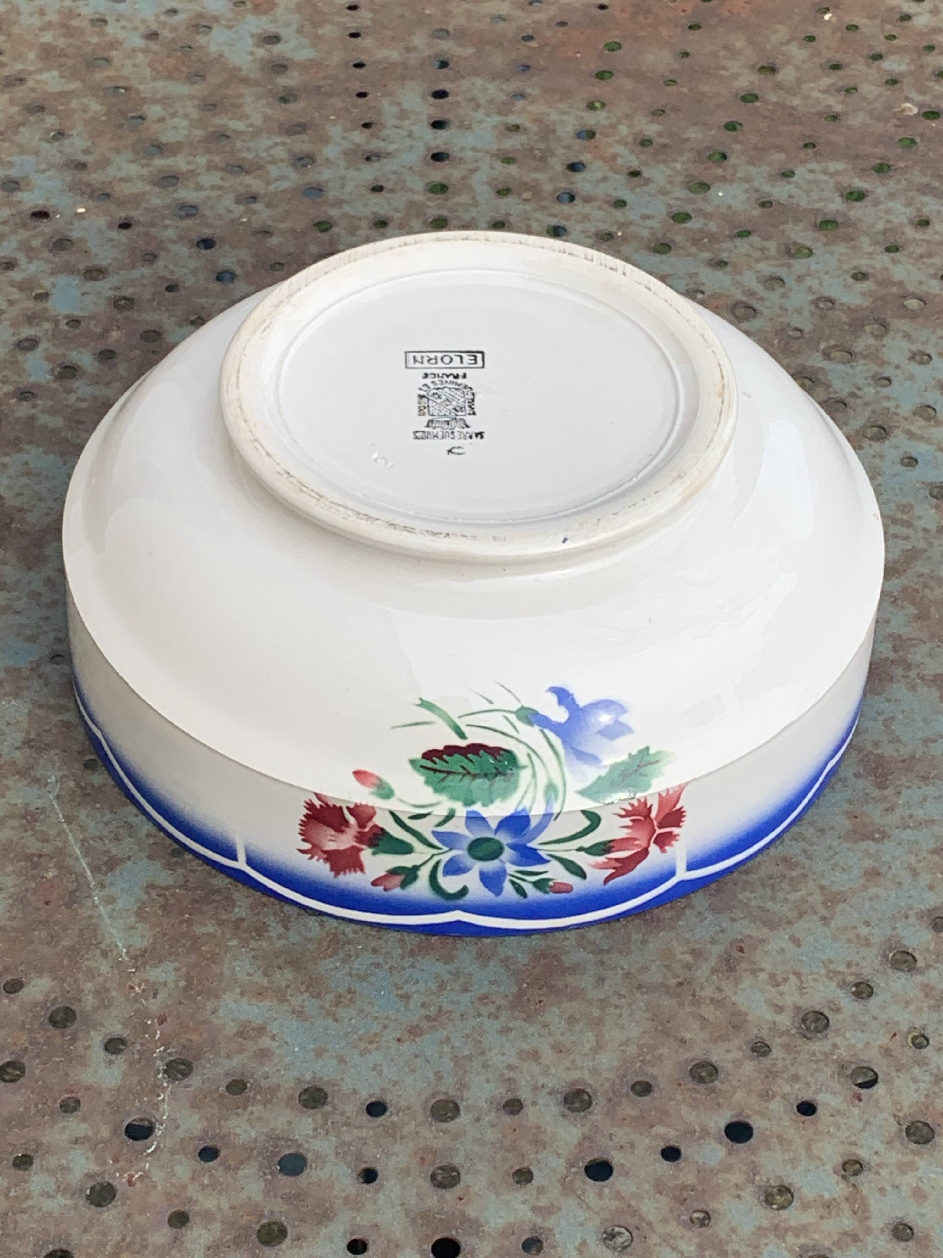 Salad bowl, Elorn model, Digoin and Sarreguemines, France, carnation motifs