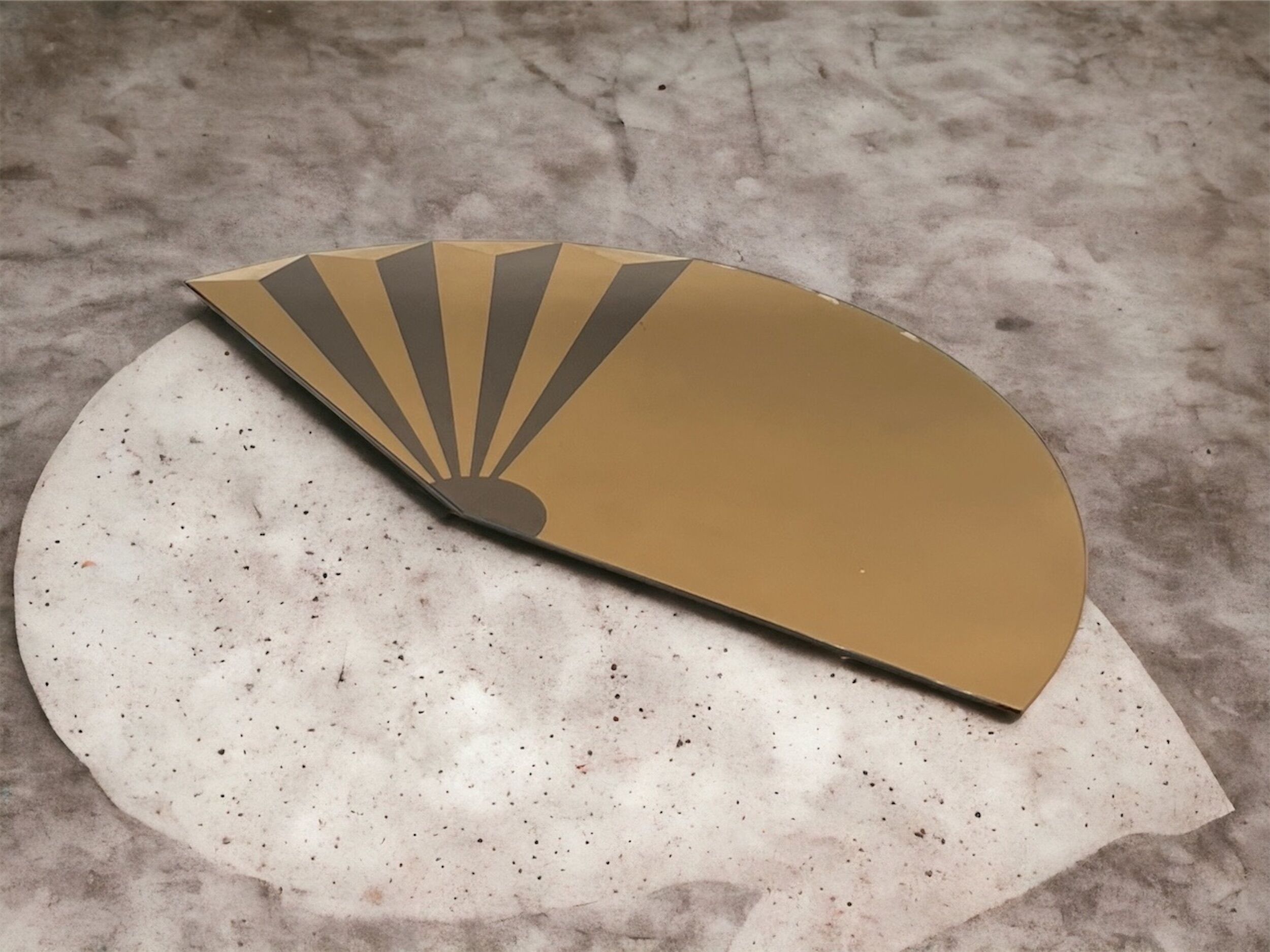 Miroir mural exclusif 'Ventaglio' de Giuseppe Raimondi pour Cristal Art Torino, années 80