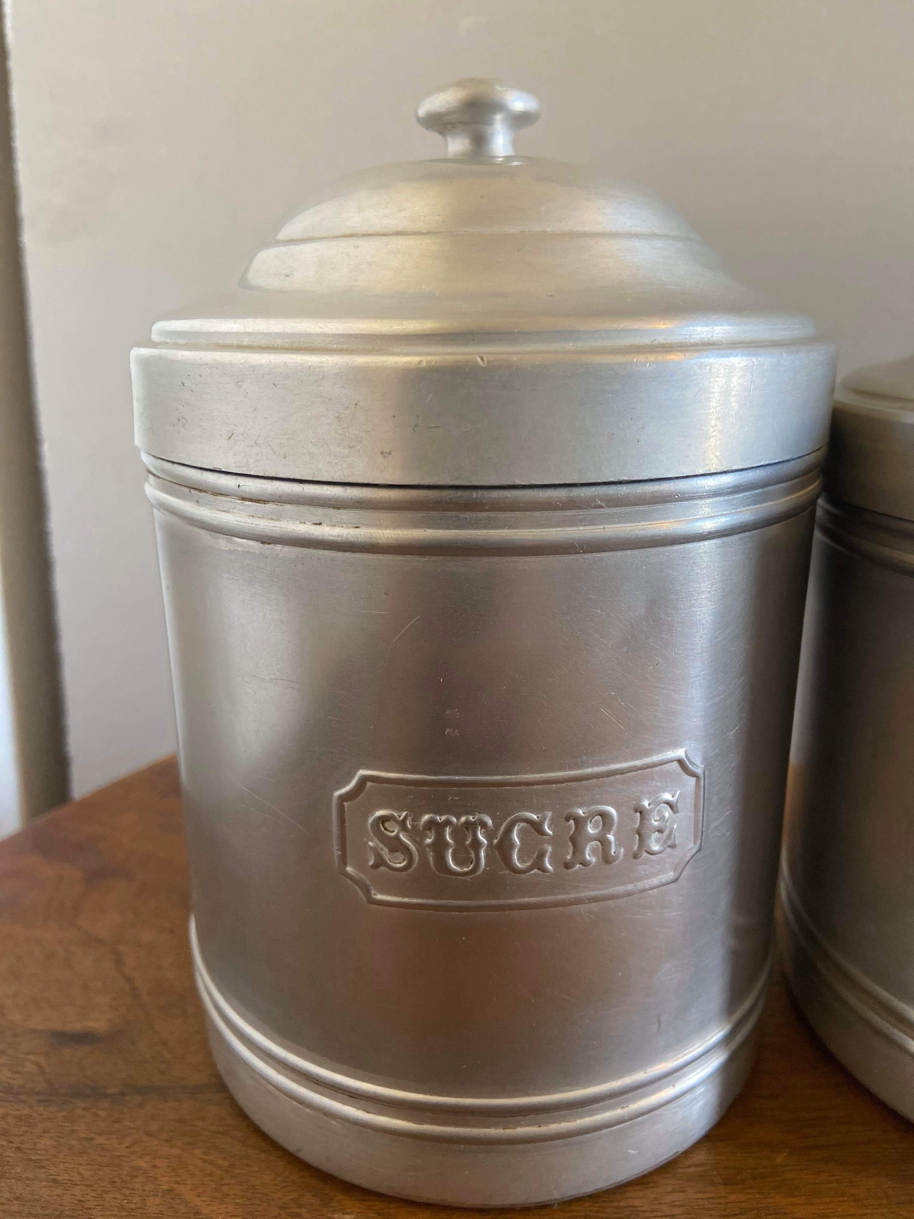 Tournus aluminium spice pot