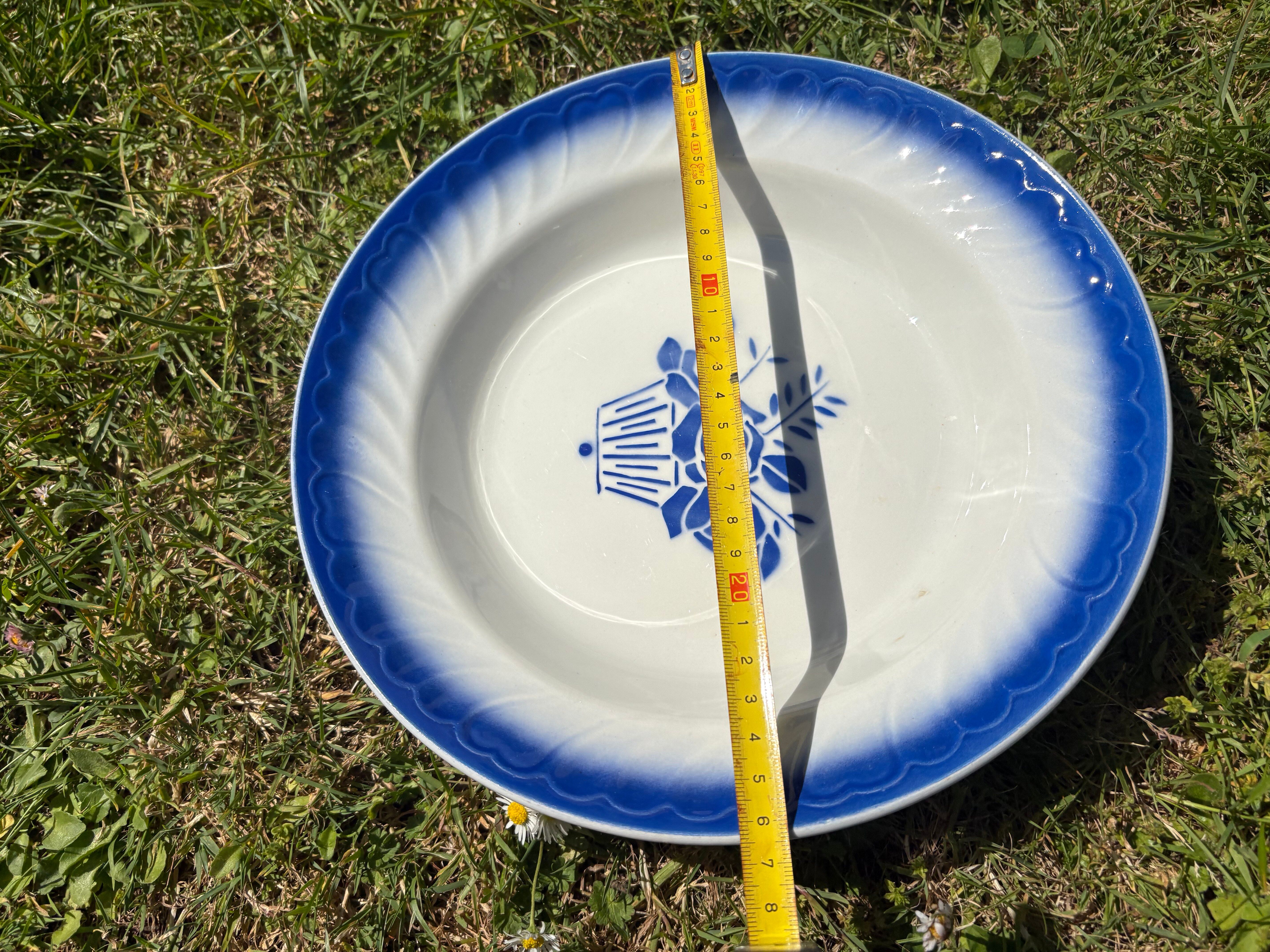 Shallow round plate Badonviller
