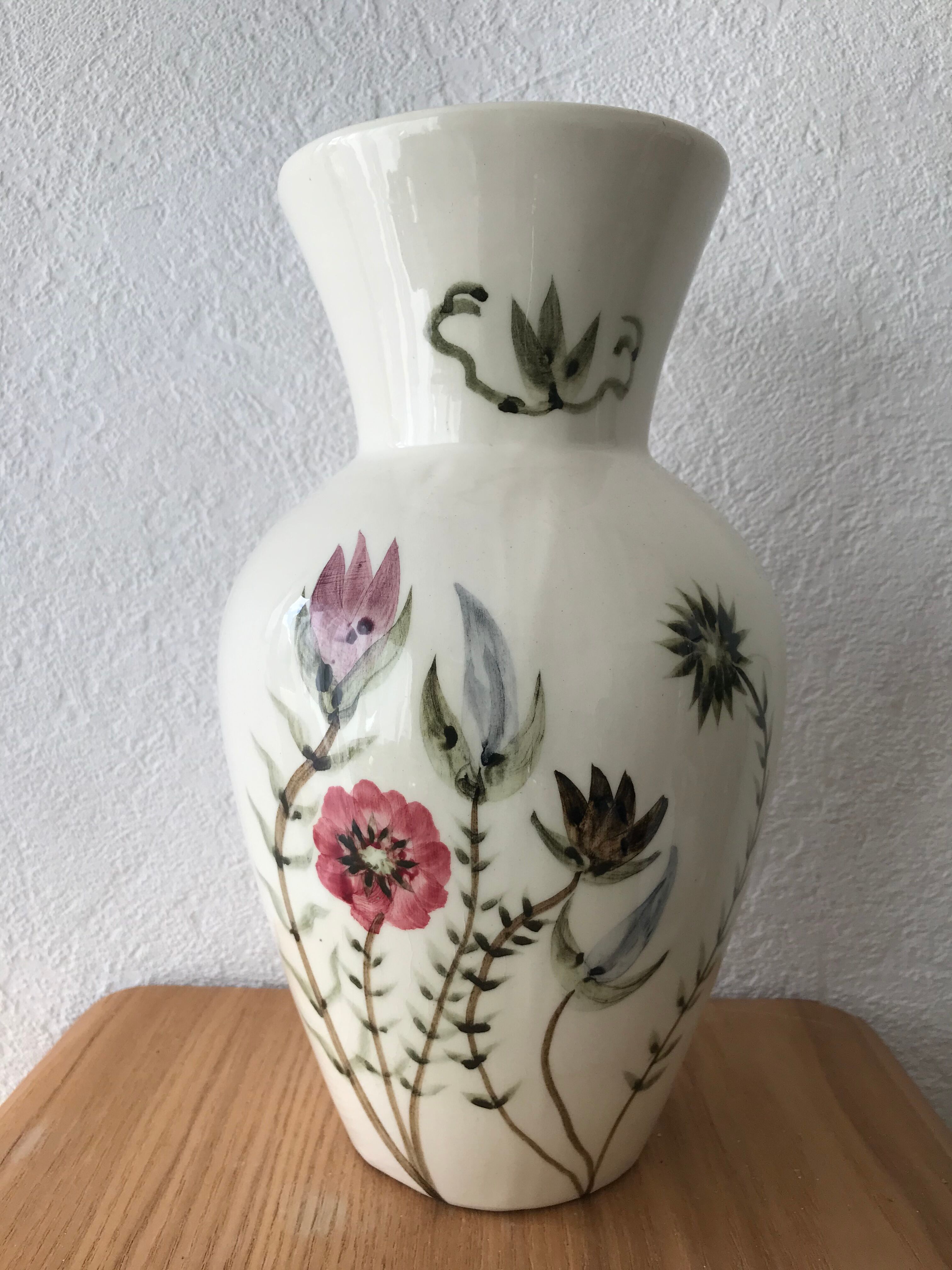 Vase earthenware floral decoration Pegomas sign Chiffron