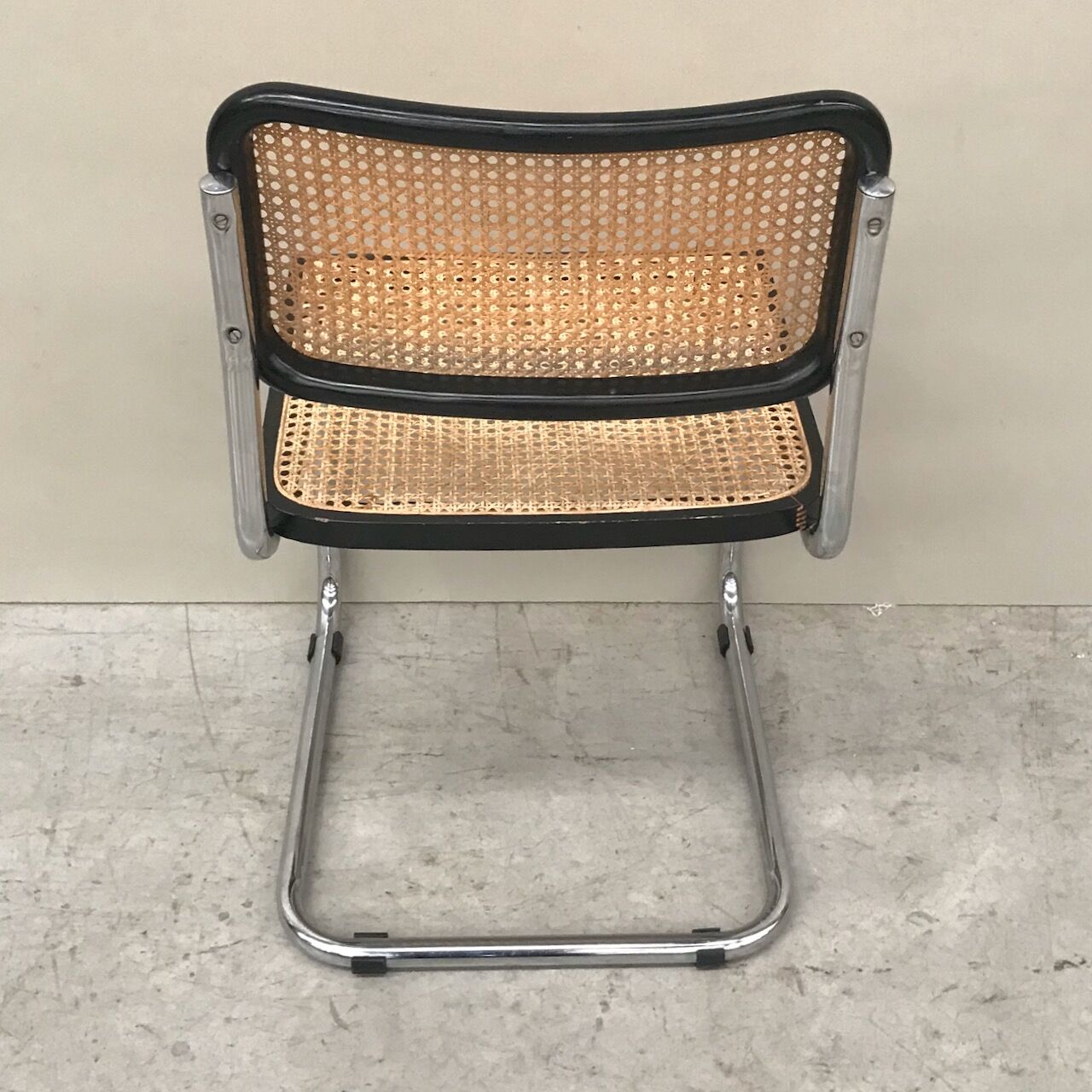 Set of 4 black Cesca Breuer chairs B32