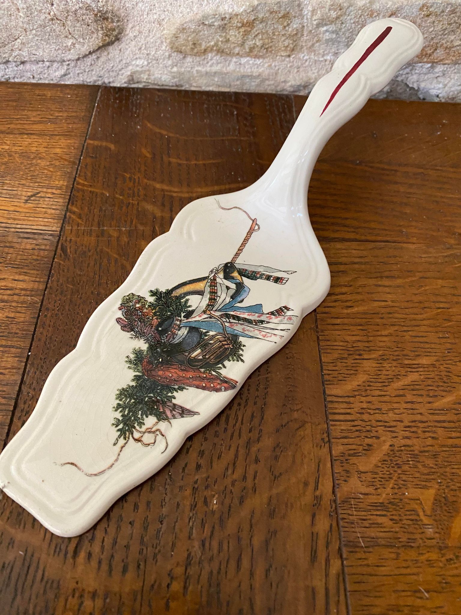 Faience pie or cake shovel from Sarreguemines Obernai Alsatian décor