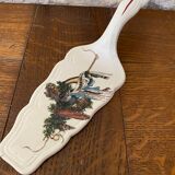 Faience pie or cake shovel from Sarreguemines Obernai Alsatian décor