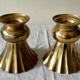 Paire de vases en bronze