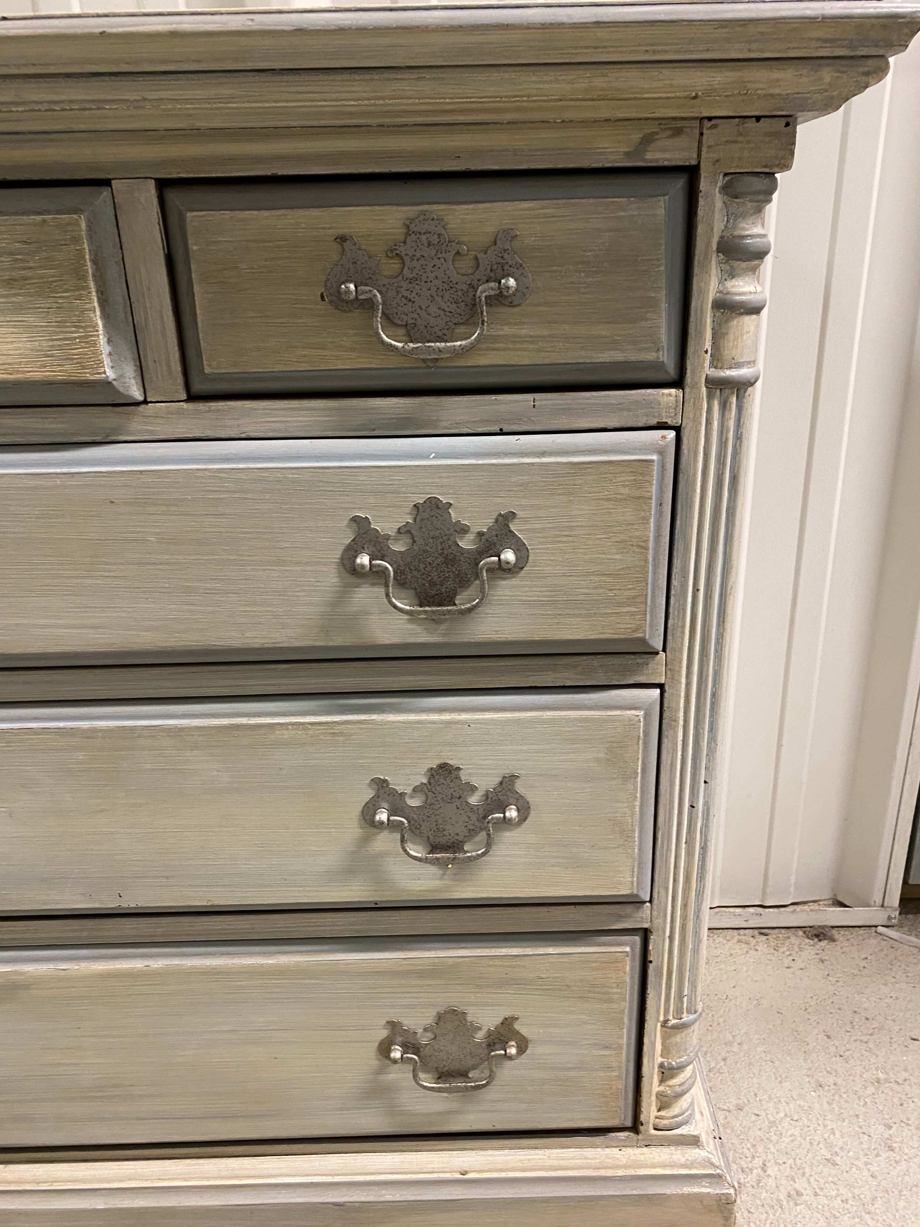 Painted chest of drawers