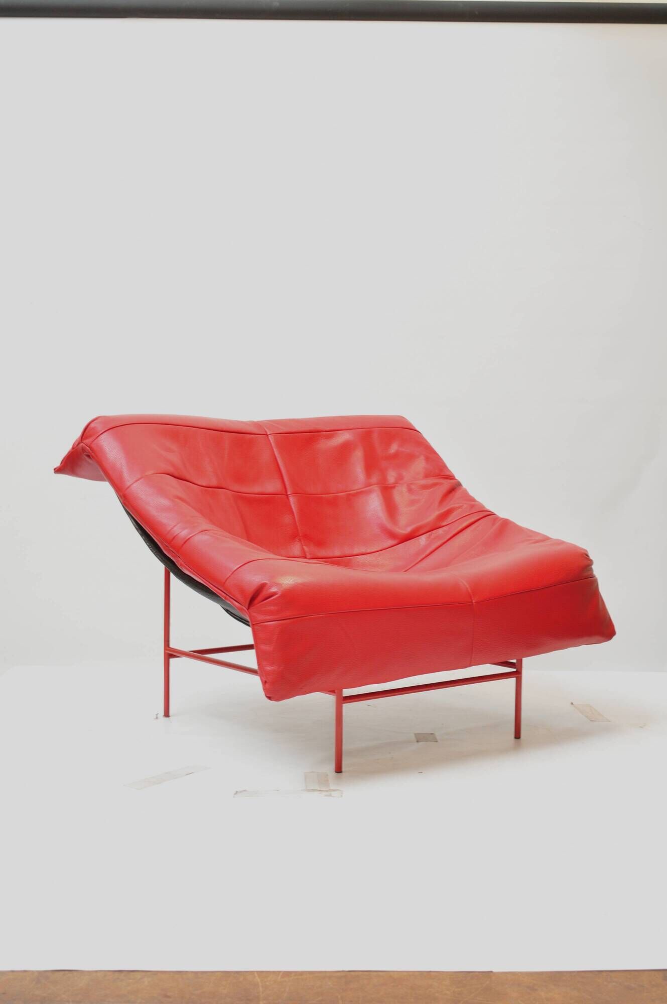 Vintage Montis Butterfly lounge chair by Gerard van den Berg in red leather