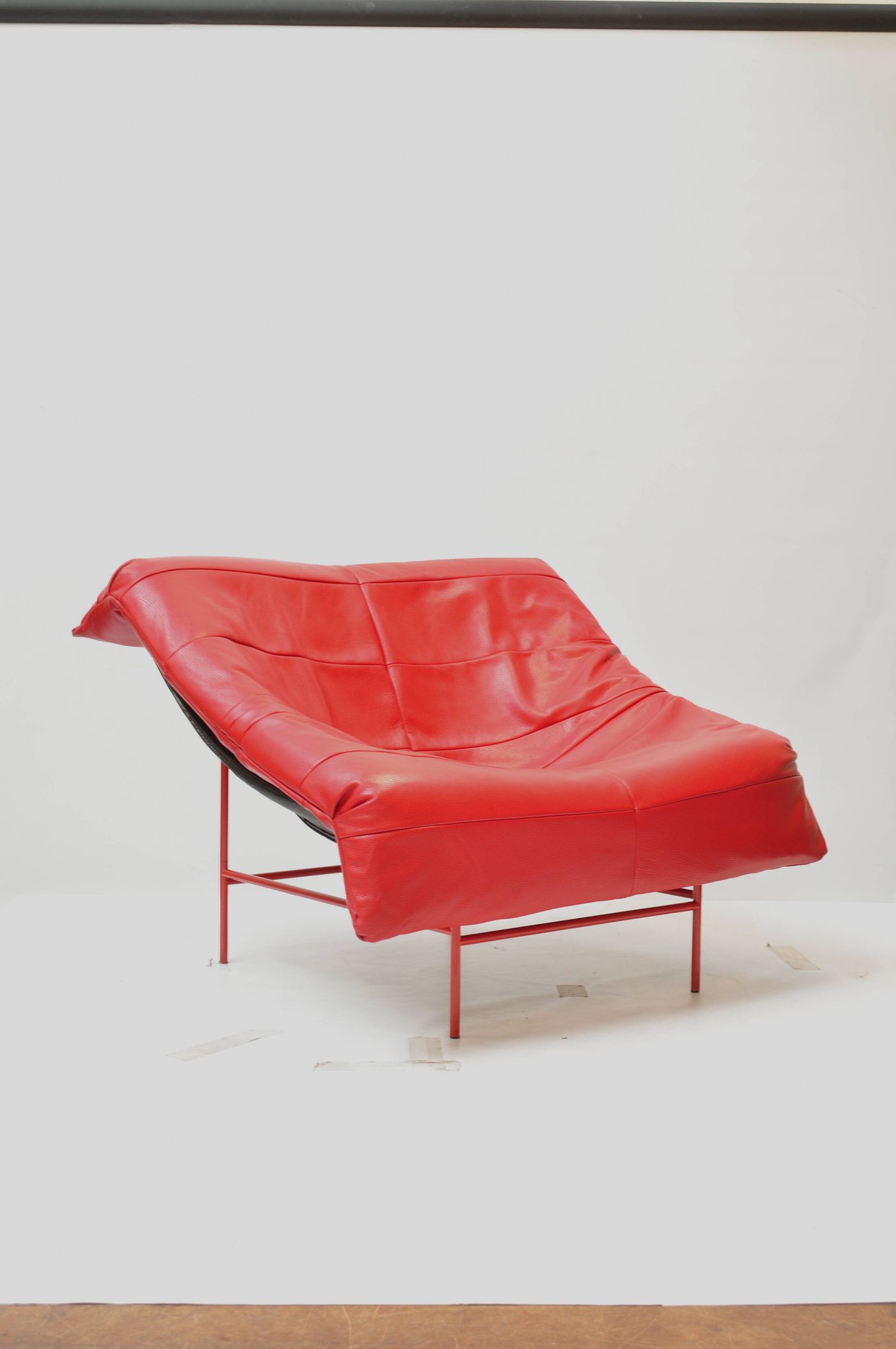 Vintage Montis Butterfly lounge chair by Gerard van den Berg in red leather