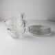 4 tasses en verre transparent avec soucoupes et embossage strié – Art Déco Italie années 1960, ensemble de vaisselle à thé élégant