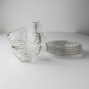 4x Transparent Glass Cups and Saucers with Grooved Embossing – Art Deco Italy 1960s, Elegant Tea Glassware Set