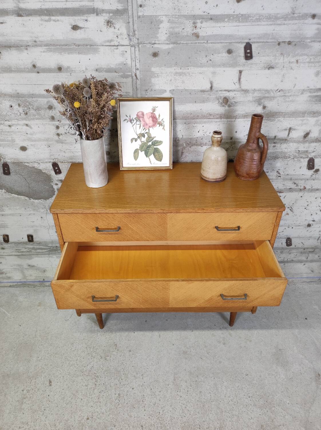 Vintage chest of drawers
