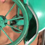 Old car has pedals