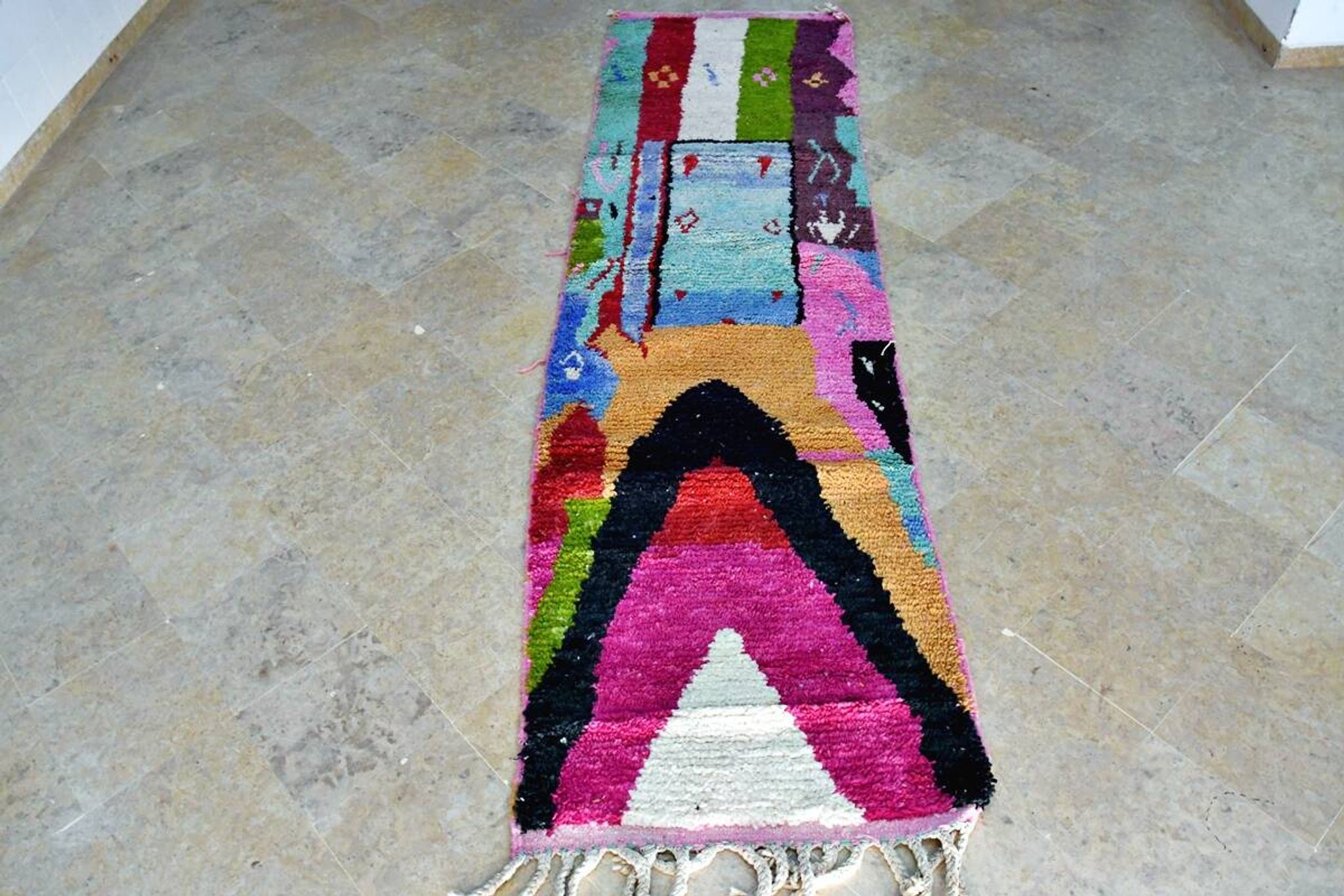 Tapis berbère marocain couloir Boujaad 310 x 85 cm neuf