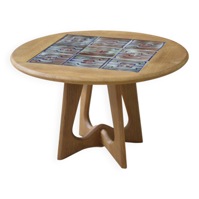 Guéridon/table basse en chêne par Guillerme et Chambron et céramique par Danikowski pour Votre Maison 1950’s