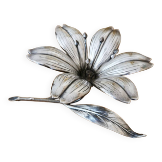 Vintage ashtray flower in silver metal