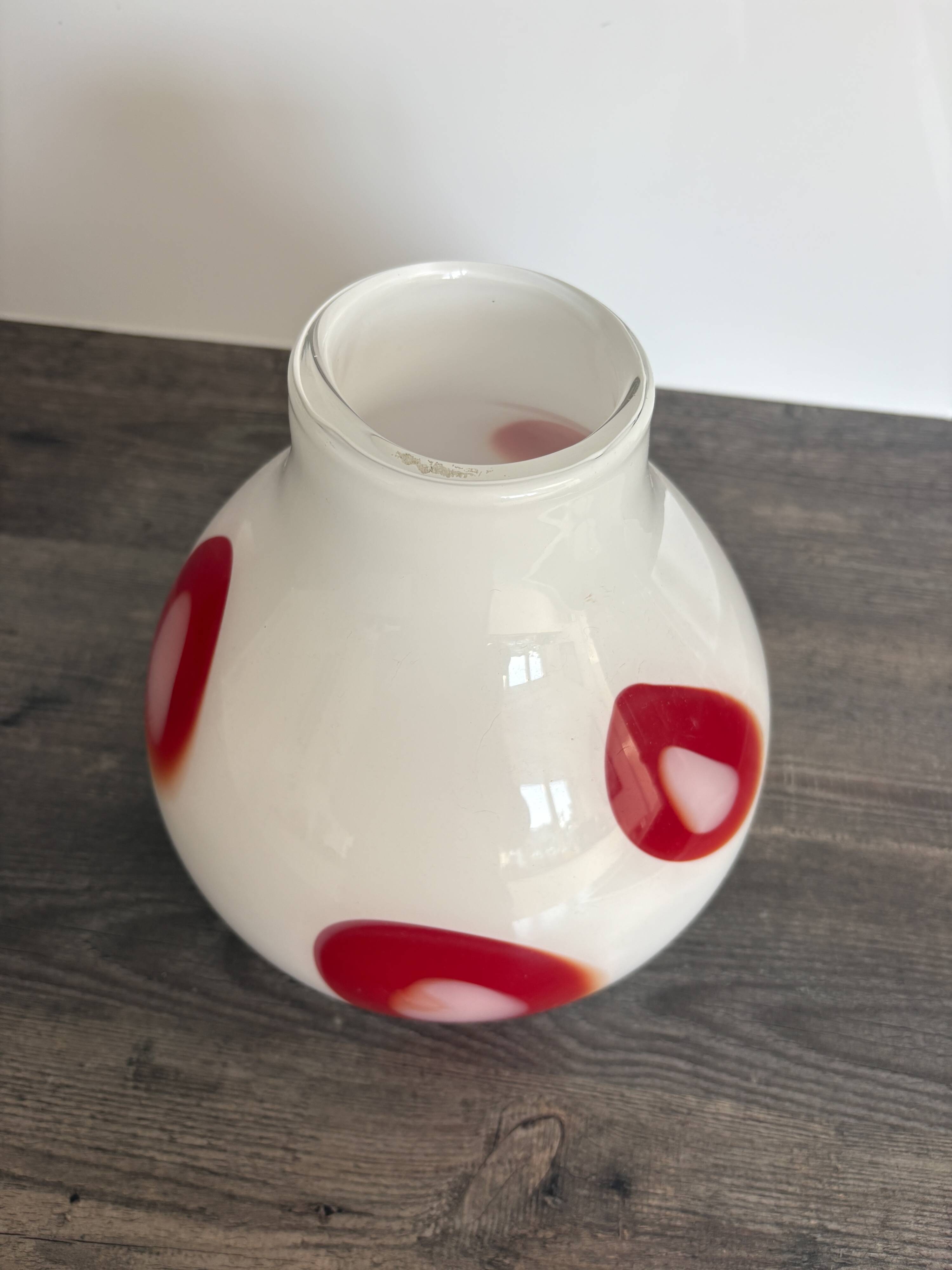 Vintage 90s Habitat vase