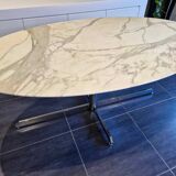Roche Bobois table in Calacatta marble from 1980