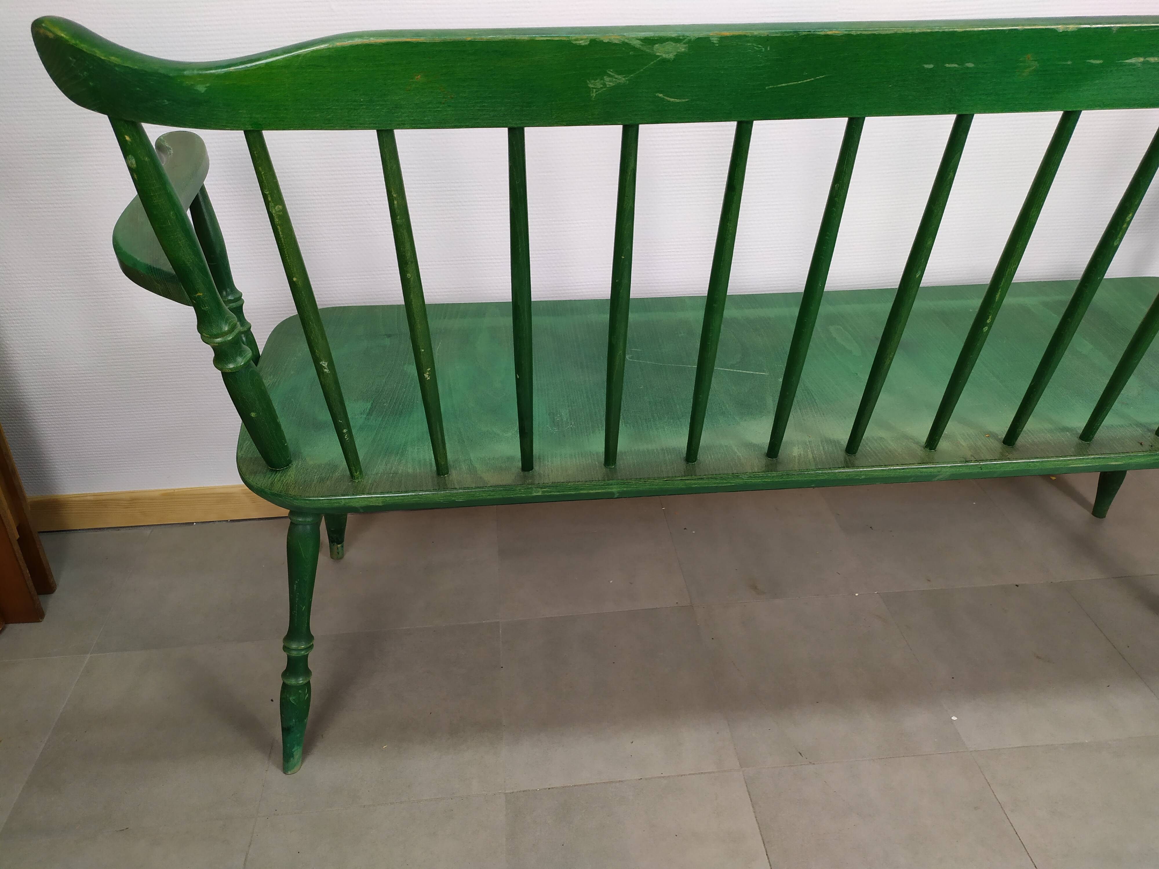 Former wooden bistro bench