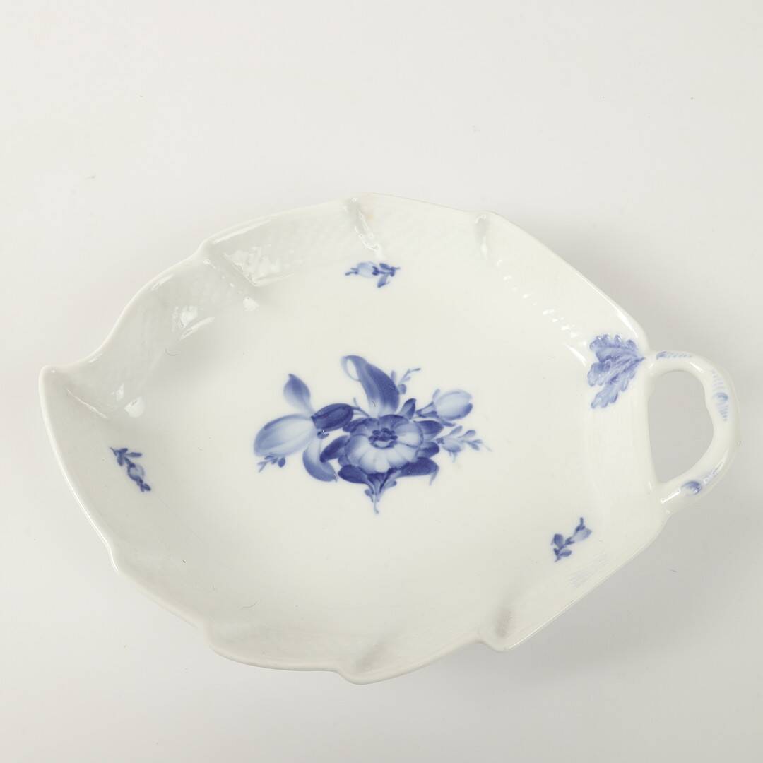 A 42-piece coffee set, “Blå Blomst”, porcelain, Royal Copenhagen, Denmark.