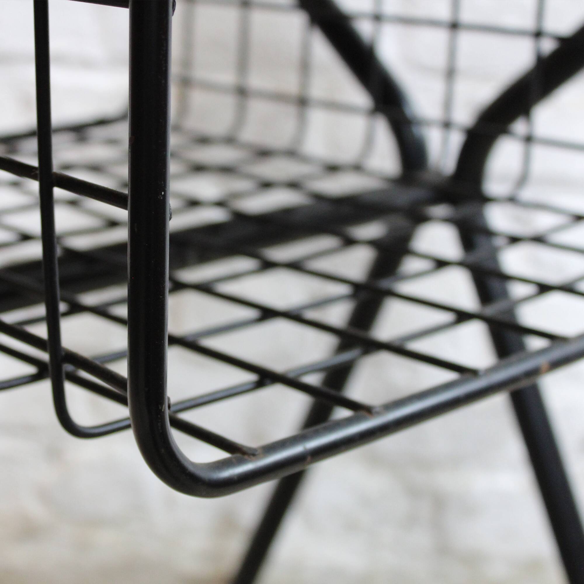 Desk "Johnny" by Pierre Guariche for Meurop 1963