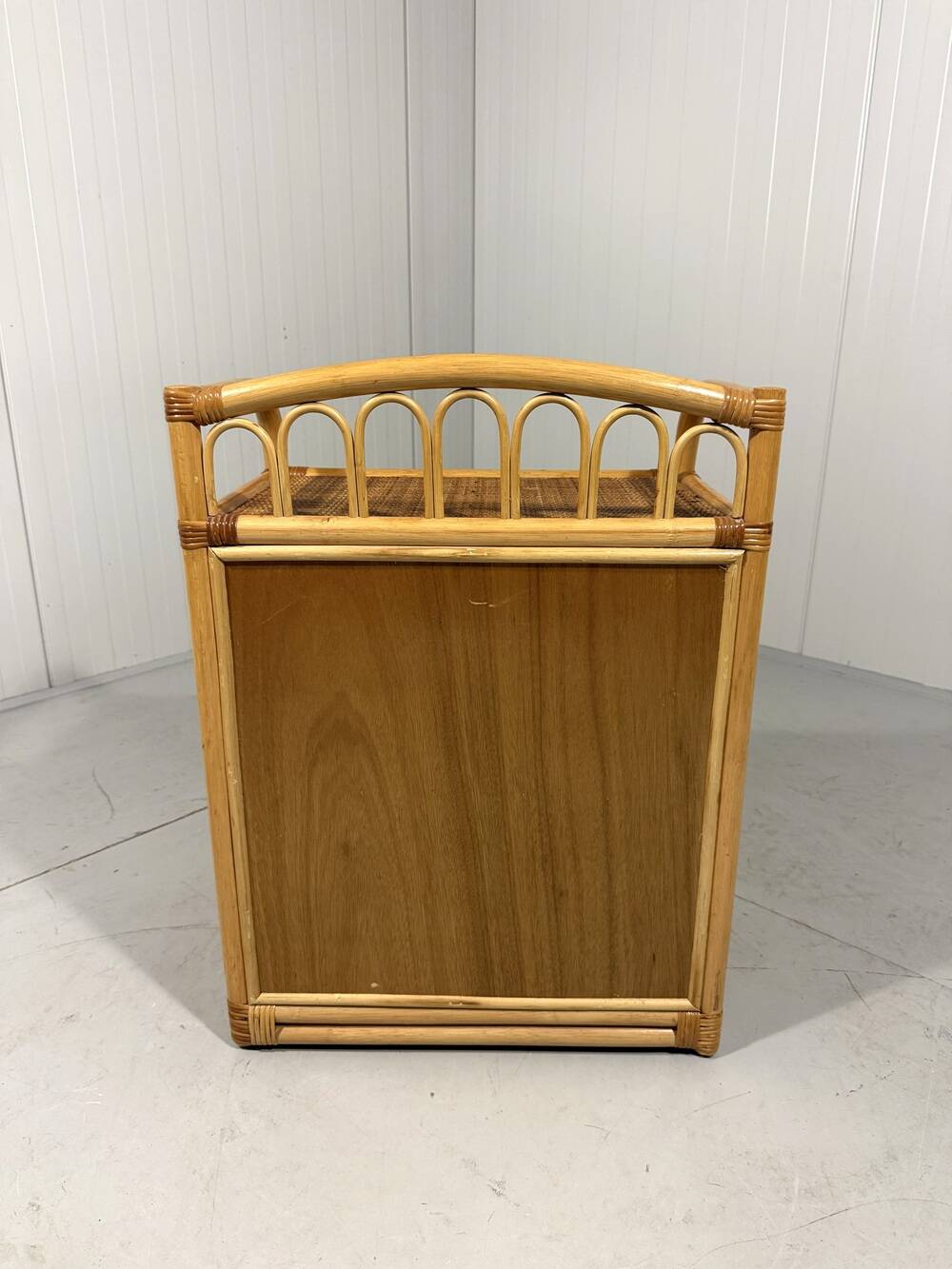 Rattan chest of drawers bedside table 1980’s